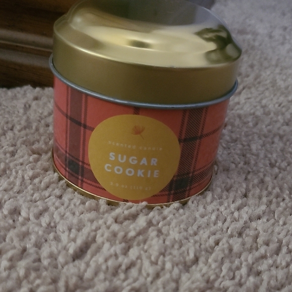 Sugar Cookie Scented Candle Tin - Picture 1 of 2